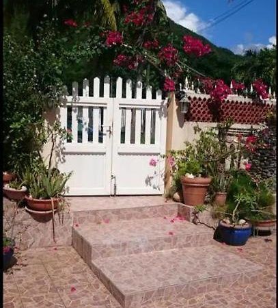 Bed and Breakfast Casa Lof Case-Pilote Exterior foto